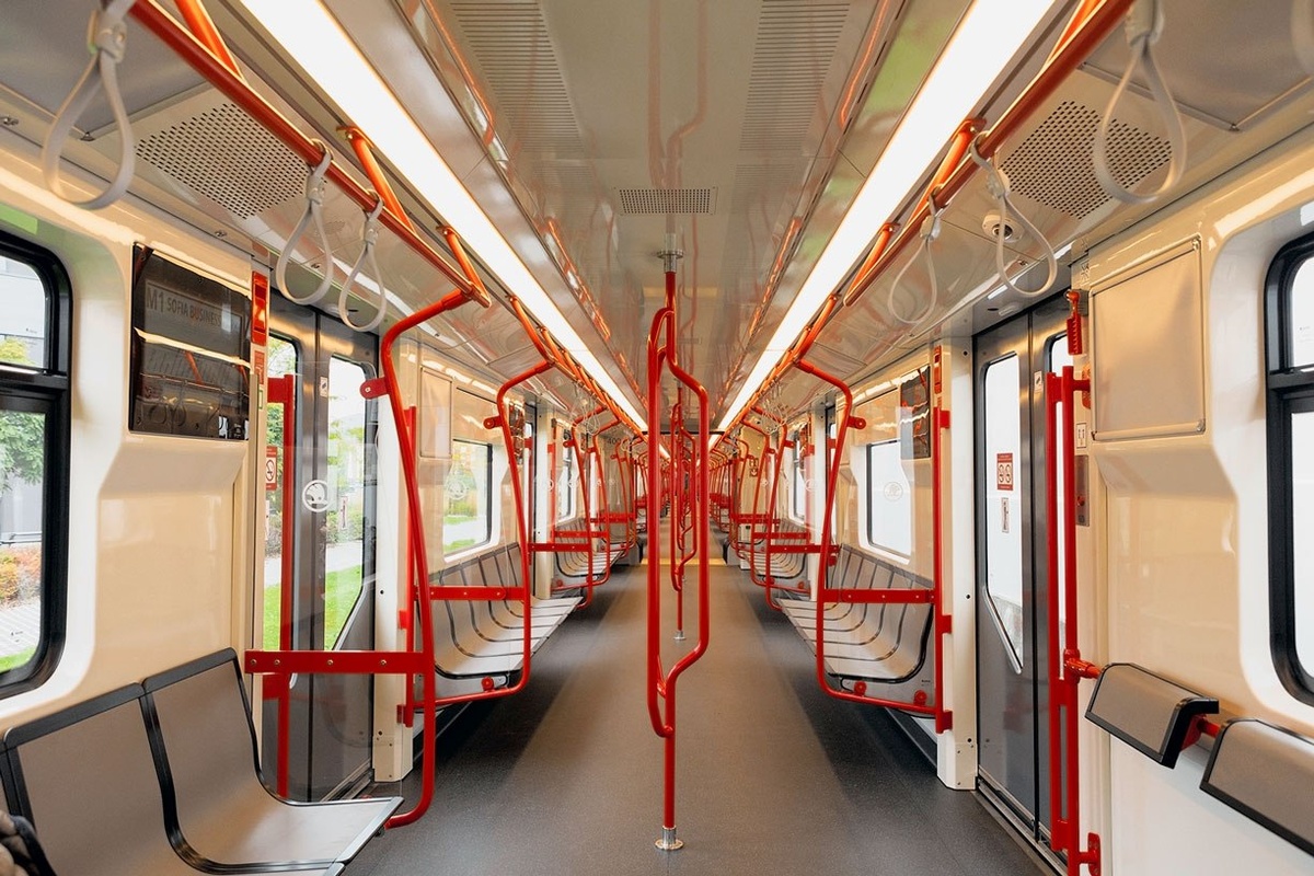  В салоне поезда метро производства Skoda Group для Софии. Источник: Skoda Group