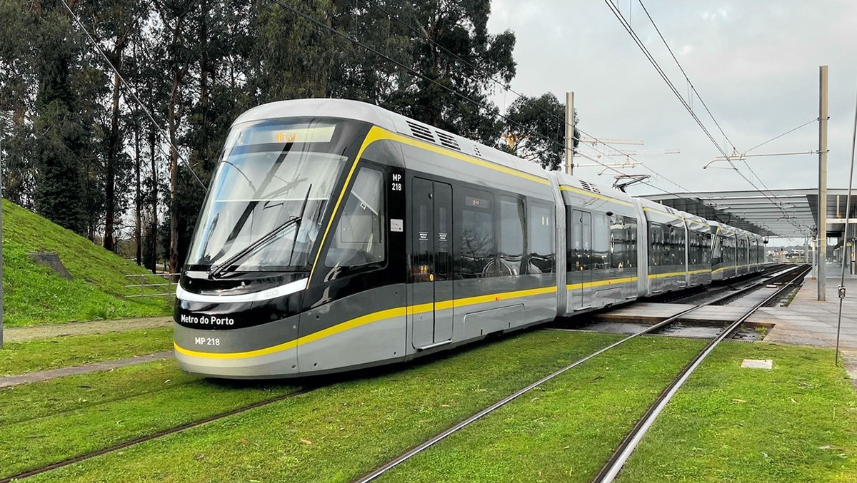 Трамваи китайской CRRC, приобретенные в Португалии. Источник: Metro do Porto