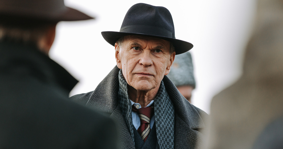 Кадр из сериала «Атом», 2025