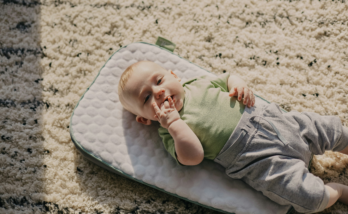 Режутся зубы у ребенка
