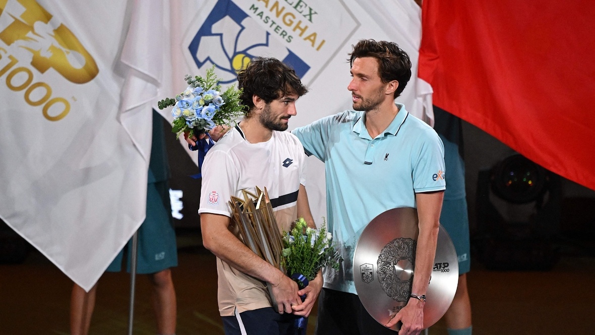    Валентин Вашеро и Артур Риндеркнех. AFP