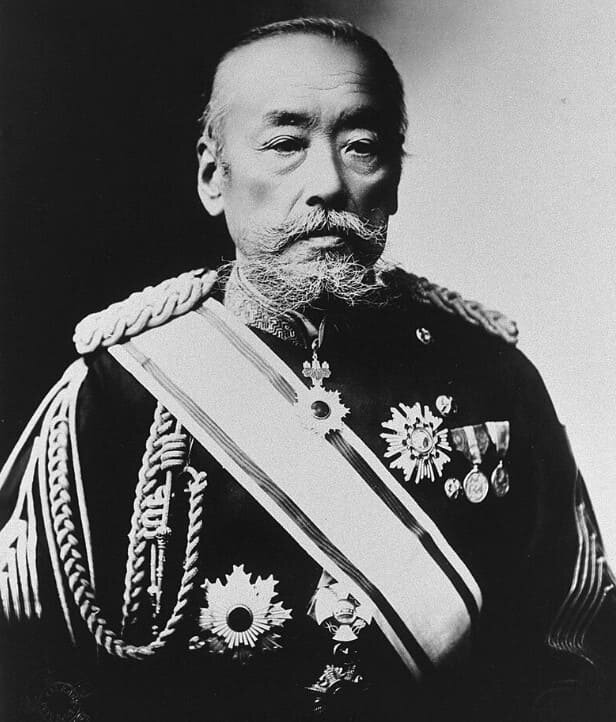 Цунаёси Мурата.