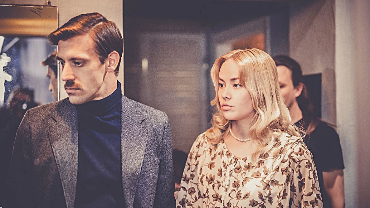 Леонид Ипатьев с женой / Кадр из сериала «Душегубы» 2 