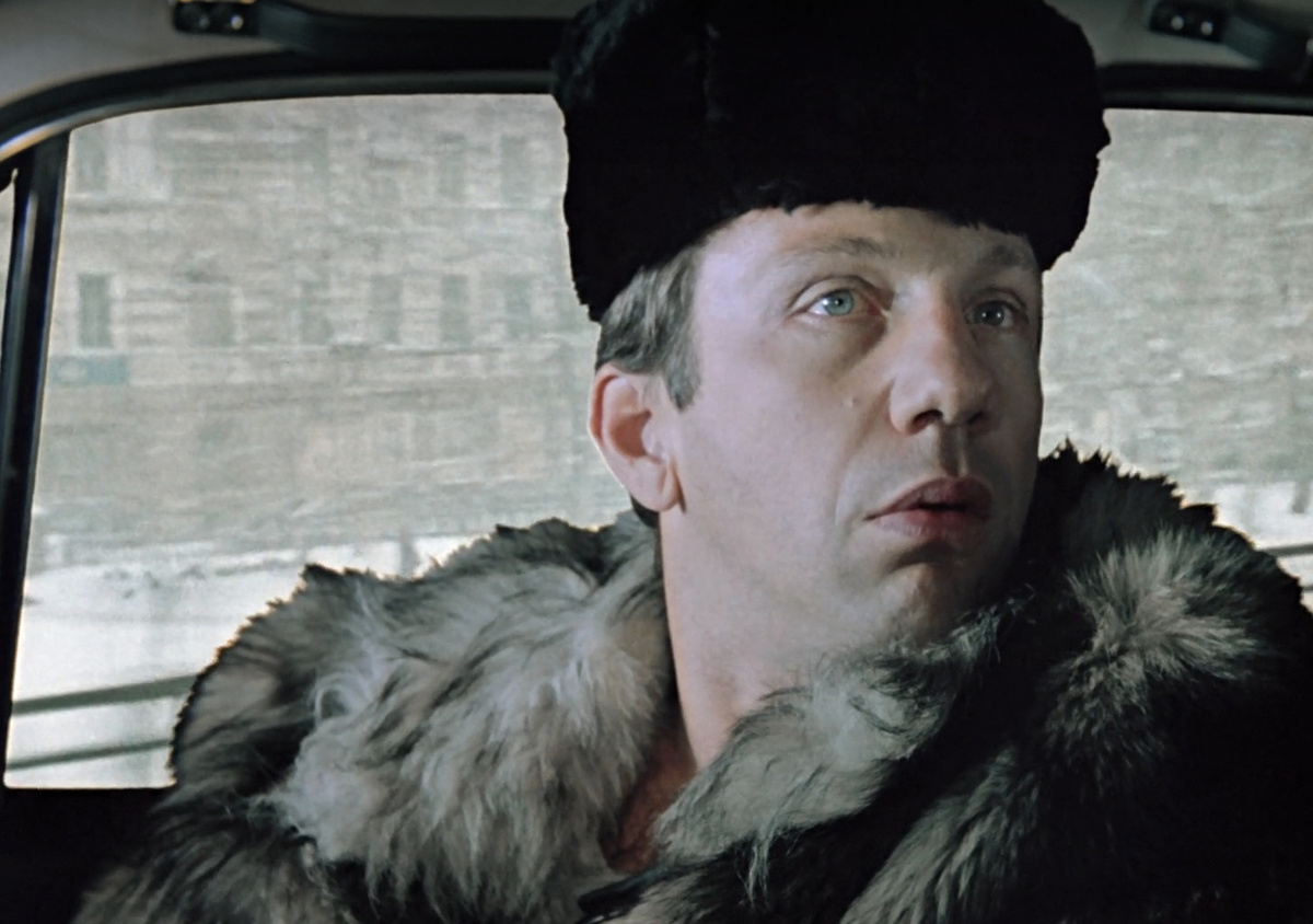 Кадр из кинофильма "Джентльмены удачи", 1971 г., режиссер Александр Серый, сценаристы Виктория Токарева, Георгий Данелия, композитор Геннадий Гладков (скриншот)