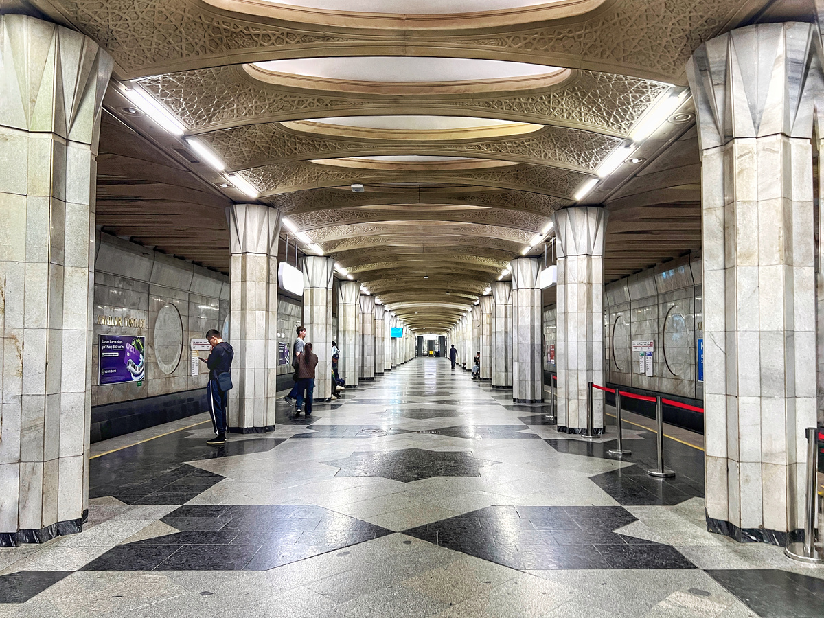 Станция «Дружбы народов», Ташкент. Фото автора 