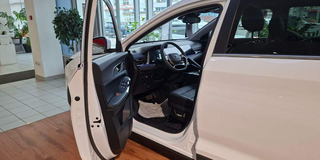 «Москвич» собирается выпускать английские машины. Поможет ли это предприятию выйти в плюс и стать популярным в РФ?