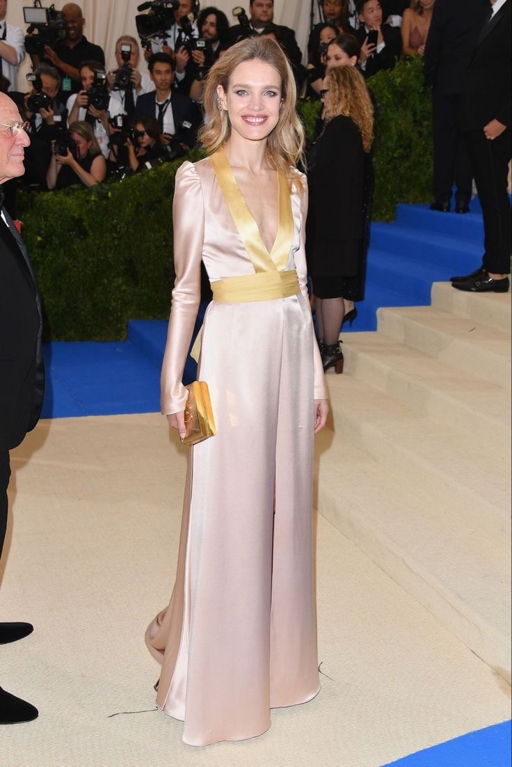 Наталья Водянова на МетГала 2017