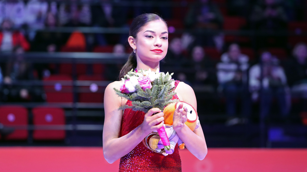     Аделия Петросян