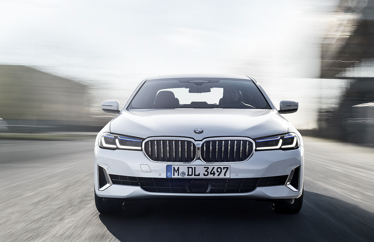 BMW 5 Series 2021 Экстерьер