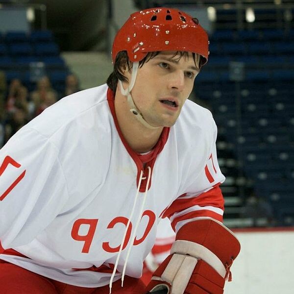 Данила Козловский