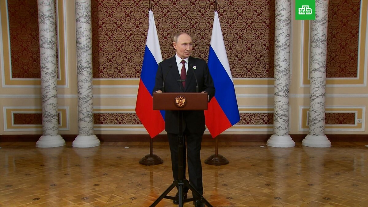    Путин поблагодарил бойцов СВО за иконы со следами от пуль