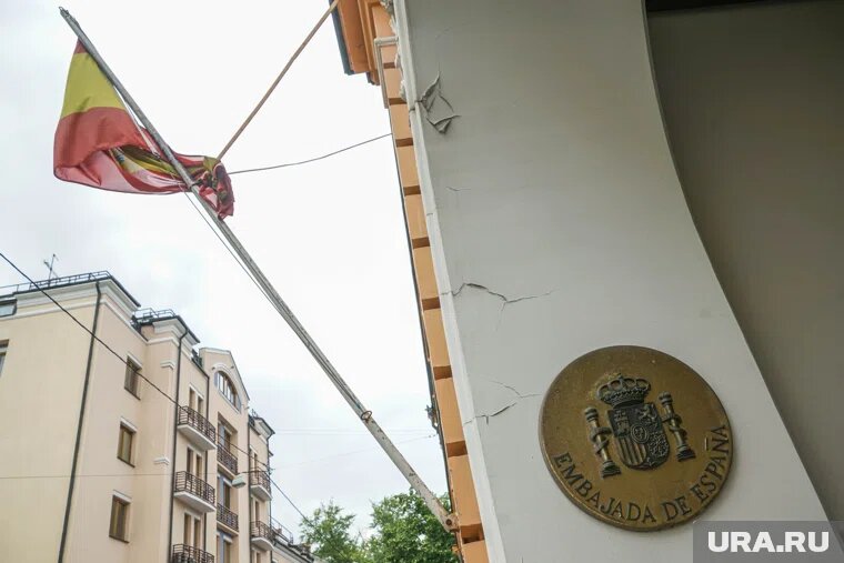  Изменились правила для въезда в Испанию
Фото: Вячеслав Немышев © URA.RU