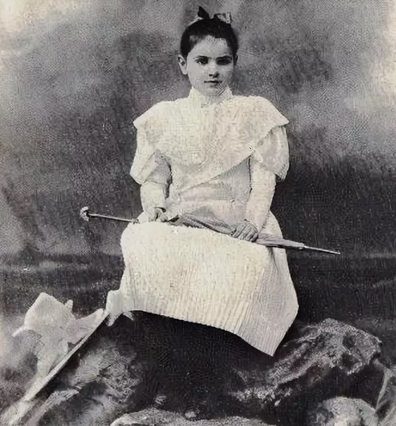 Вера мухина в детстве