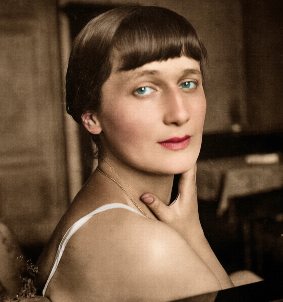 Ахматова. Фотография с колоризацией. 