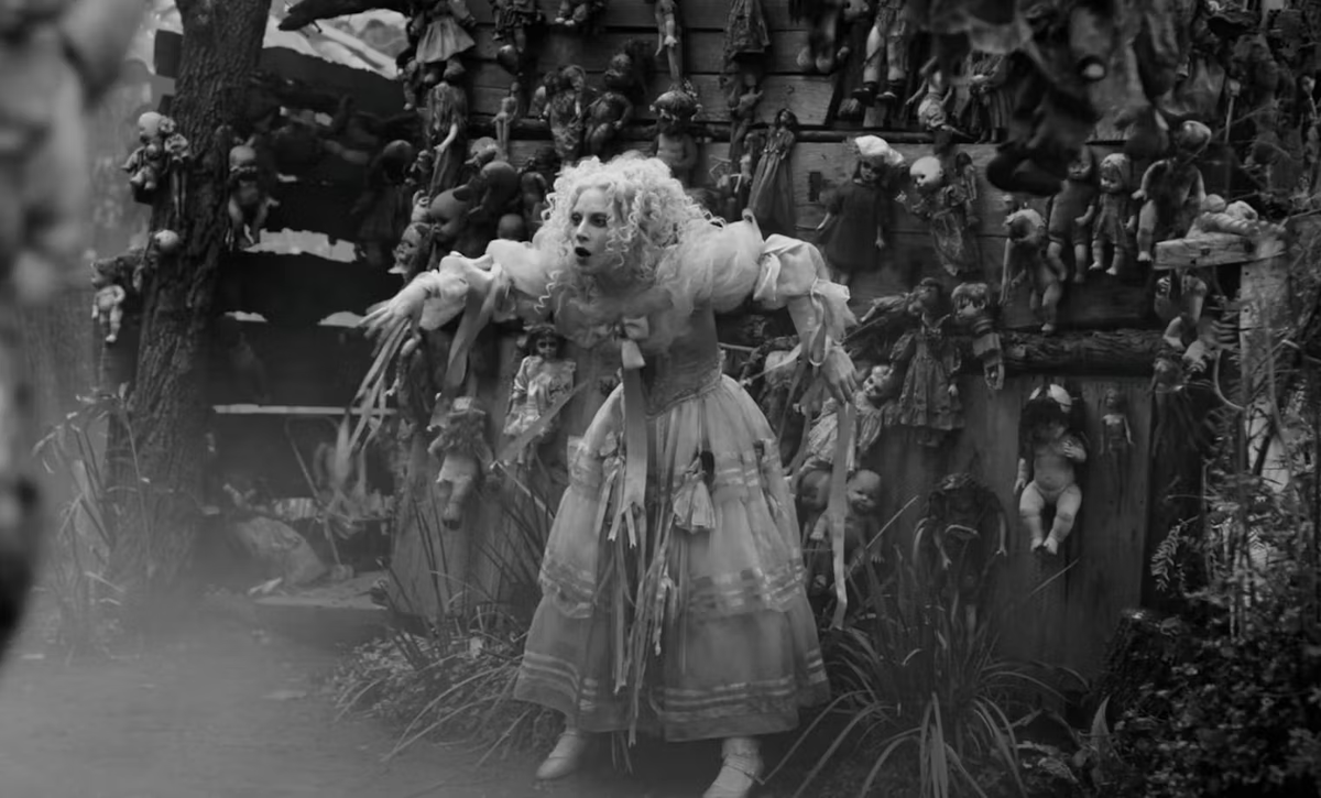 Lady Gaga "The Dead Dance" Music Video, открытые фотоисточники