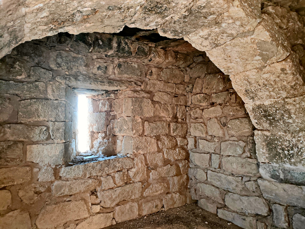 Каср Катрана, Qasr al-Qatranа, форт Катрана, Иордания