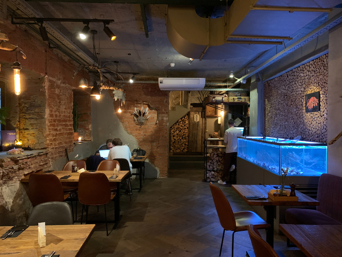 Интерьер гастробара Alaska