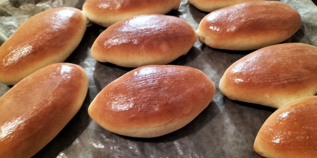 Легкое тесто на сухих дрожжах для быстрой выпечки пирожков