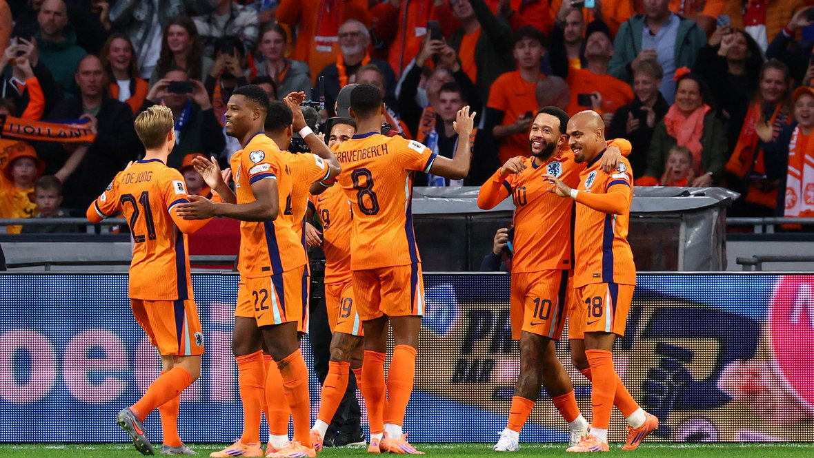    Сборная Нидерландов разгромила Финляндию. Reuters
