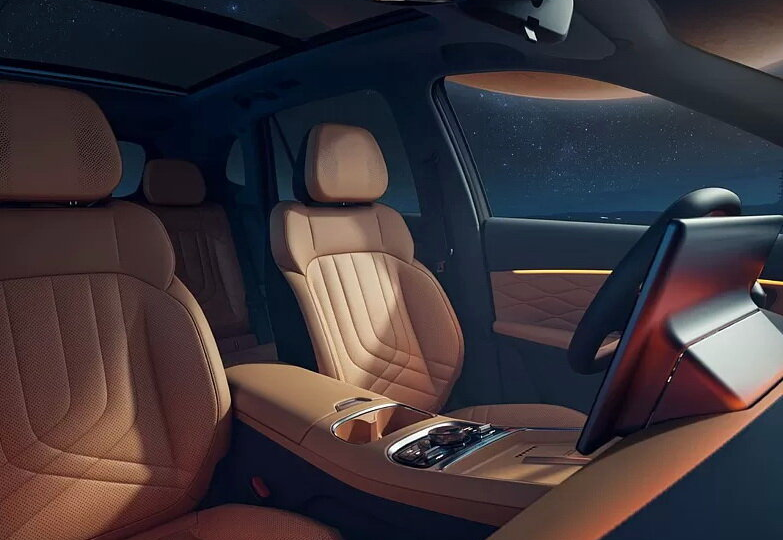 Белорусы выпустили кроссовер с запасом хода почти в 1000 км. По цене заряженной Весты в России. Мечта семьянина?