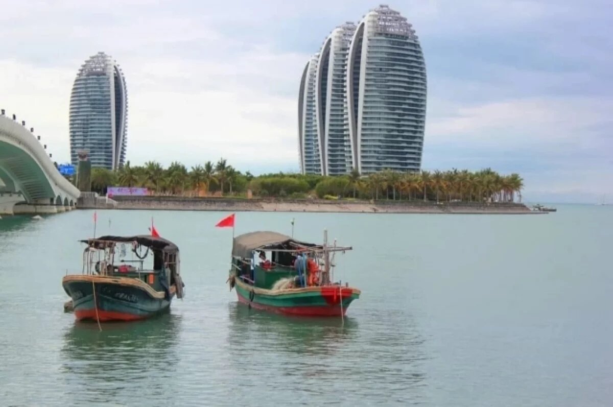    В Китае дети чувствовали себя звёздами, а взрослые словно оказались на другой планете.