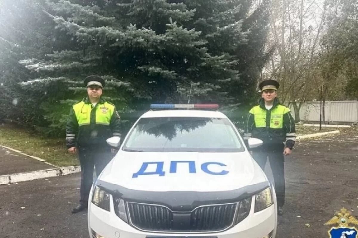    В Барнауле полицейские помогли спасти женщину с кровотечением