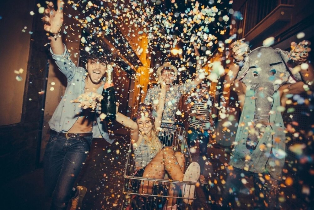    Мужчинам образ долгожданных гостей в доме намекает на необходимость почаще проявлять решительность и не сомневаться в собственных поступках. Фото: istockphoto.com