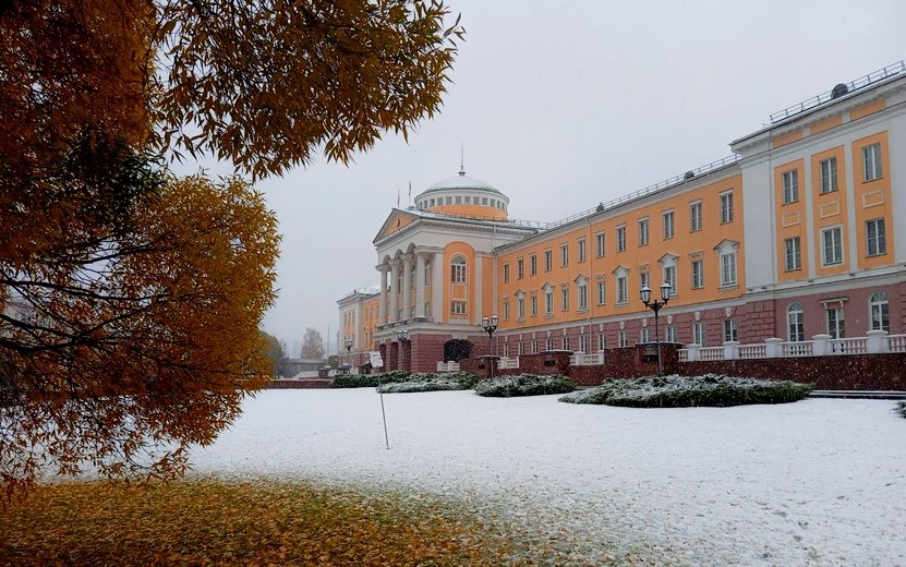    А наутро выпал снег: жители Ижевска делятся фото первого снегопада