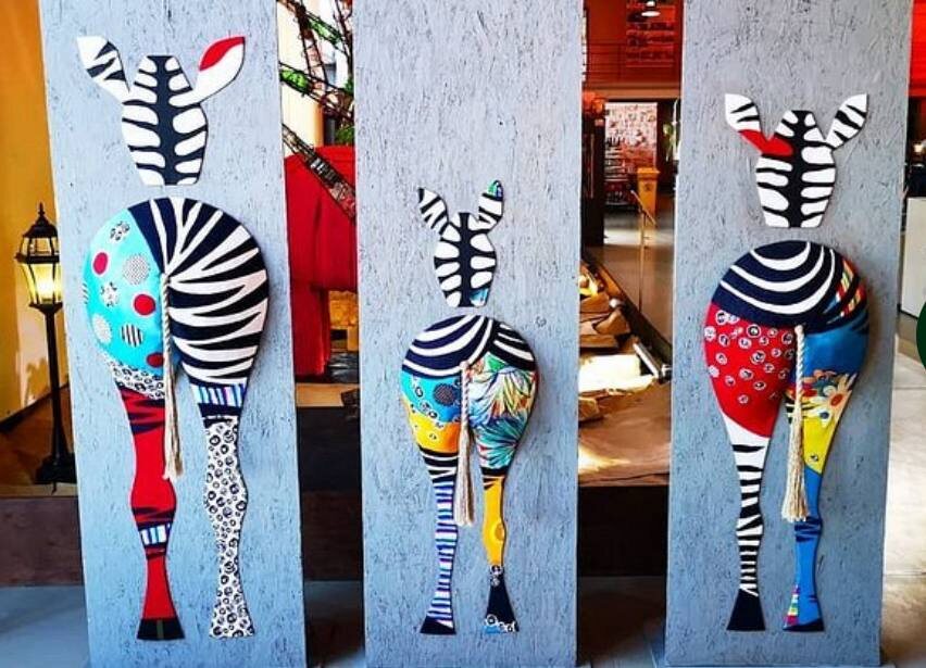 Совершенно невероятное арт-пространство - из переработанного мусора. Музей Мусора