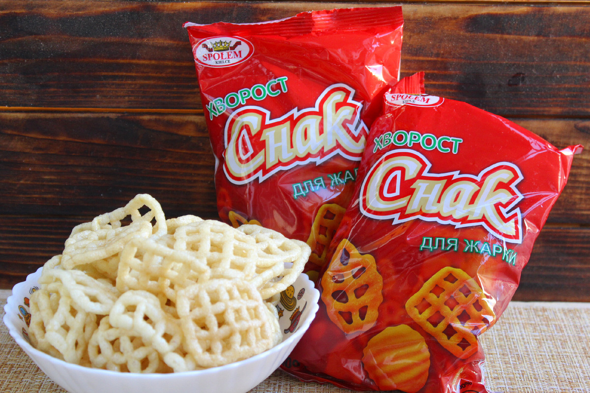 Золотистый и хрустящий домашний хворост - от него просто не оторваться!  Фото из открытых источников