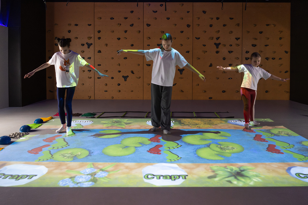 Детский клуб в Encore Fitness