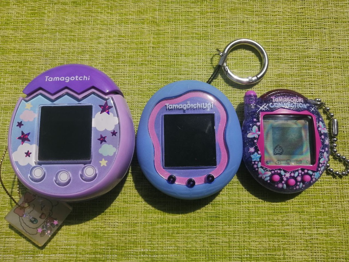 Три тамагочи из коллекции