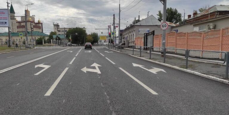    В Оренбурге завершается ремонт проспекта Паркового и улицы Рыбаковской Оренбуржье