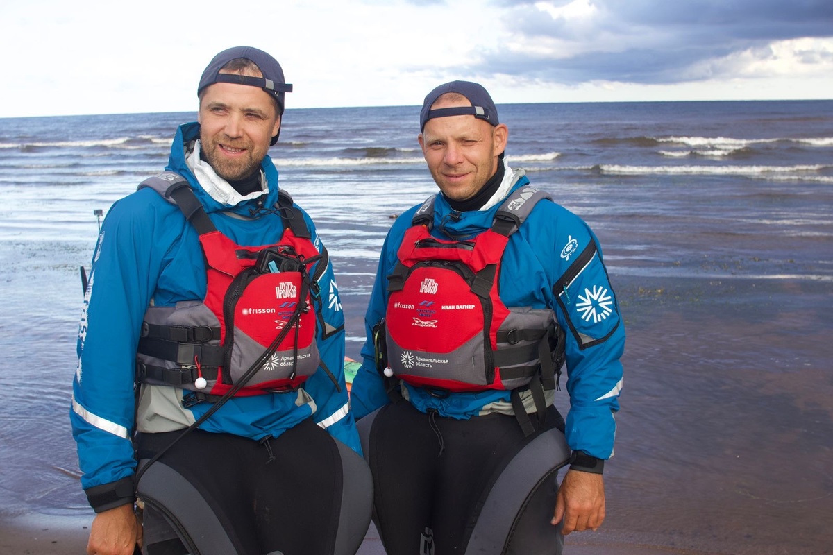 Путь предков – это 392 километра против течения, 827 километров по течению, 282, километра по озерам и 21,5 километр по волокам 