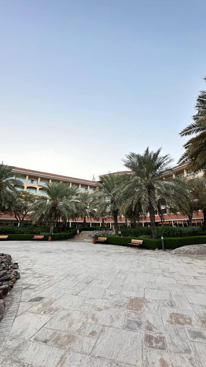 Fujairah Rotana Resort & Spa Al Aqah Beach 5*