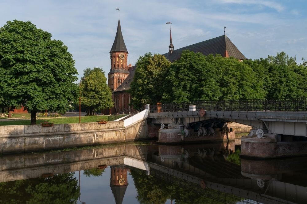 Вечер лета планировалось провести за неспешной прогулкой, но все пошло через одно место... Причем буквально!
