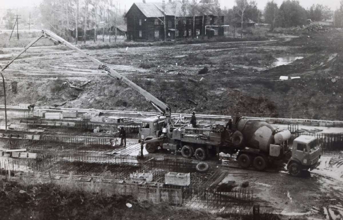 Начало строительства 