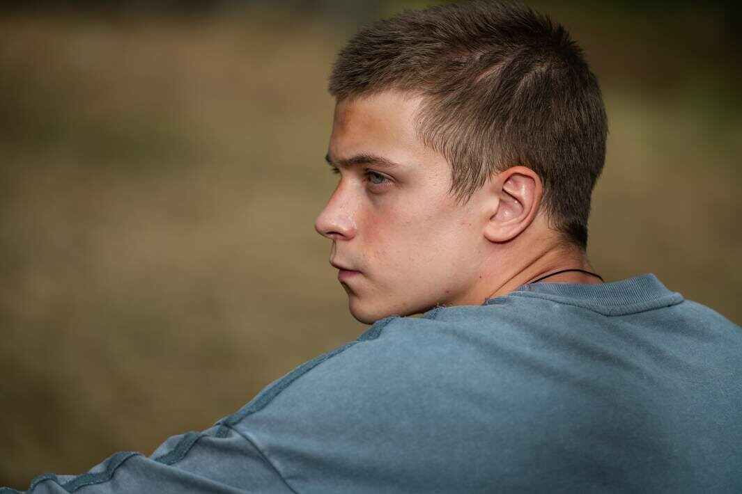 Денис Косиков на площадке во время съемки фильма «Огненный мальчик». Фото: VOЛЬGA