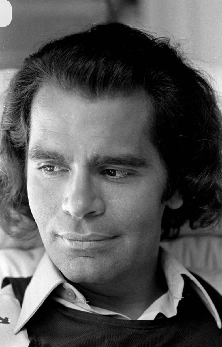 Карл в молодости