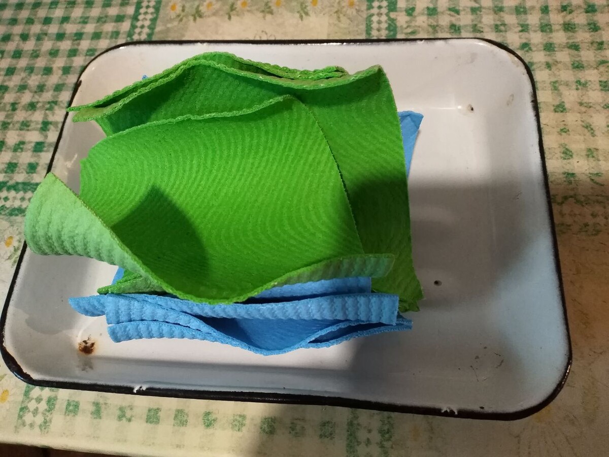 Фото 2. Постиранные и высушенные салфетки готовы к пропитке