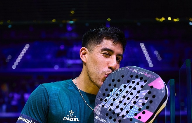 Федерико Чинготто с новой ракеткой