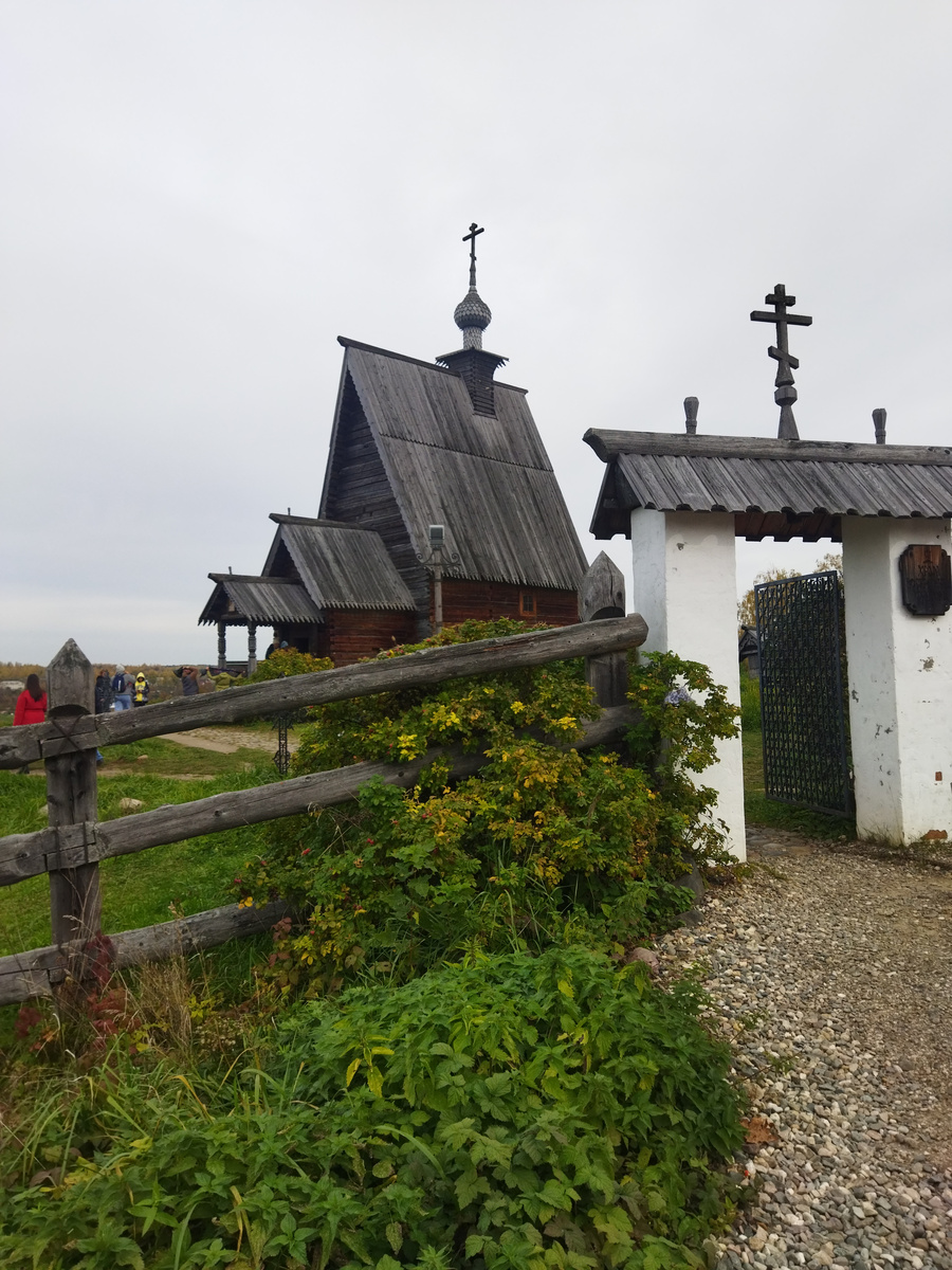 Воскресенская церковь (1699 г.)