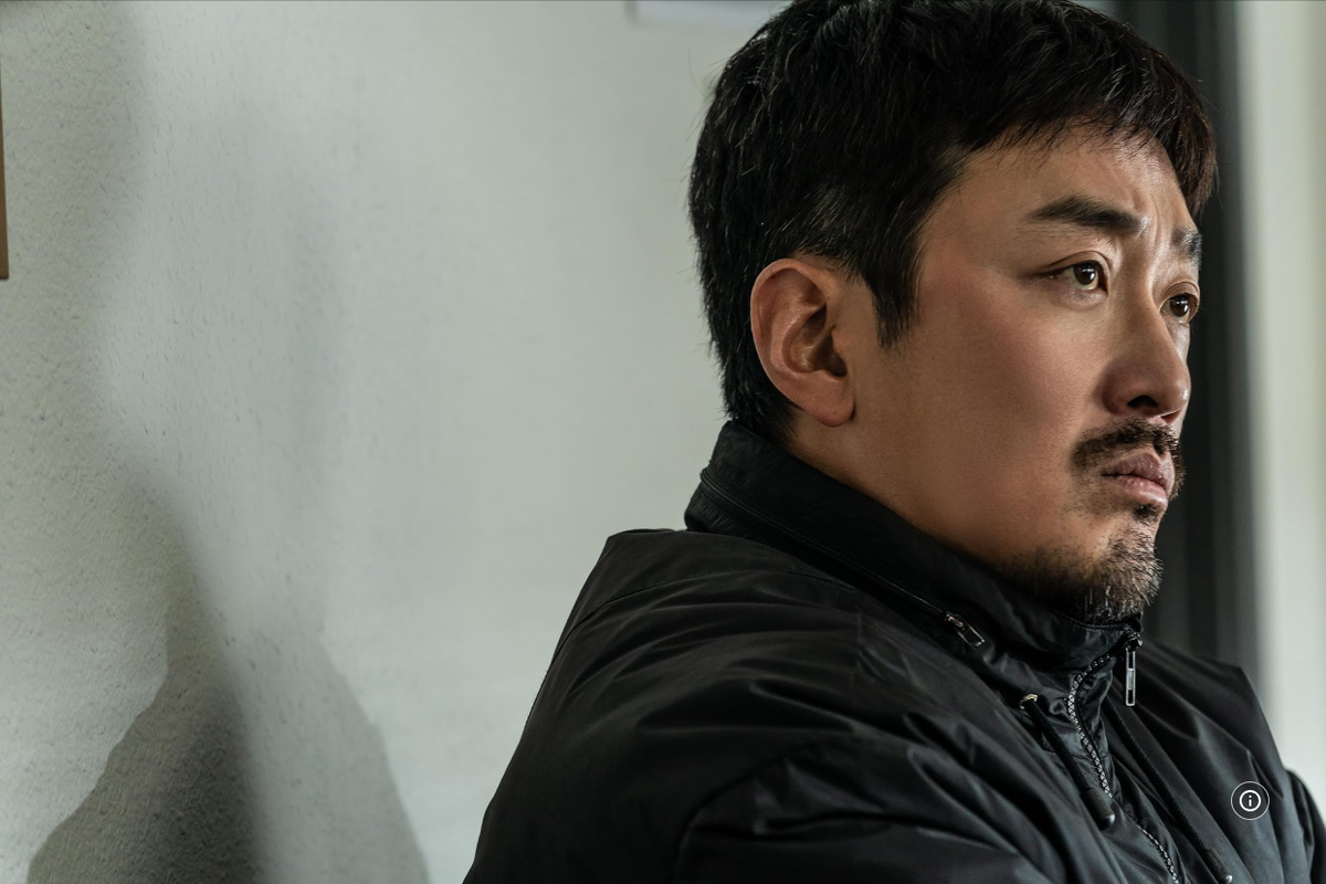 Мин-Тэ. Кадр из фильма «Сумрак ночи» (2025)