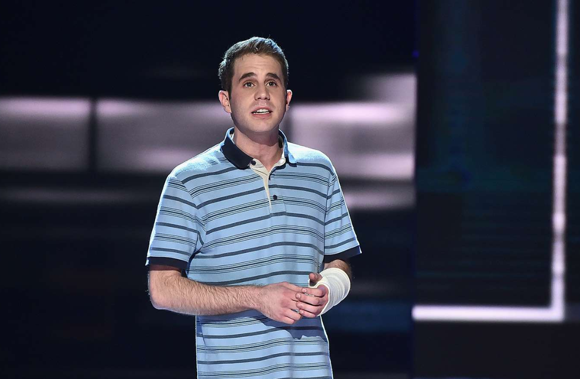    Бен Платт  роли в бродвейском мюзикле «Дорогой Эван Хэнсен»