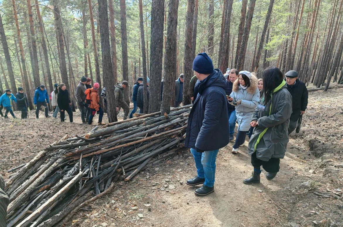 Прохождение экотропы на фестивале тропостроения