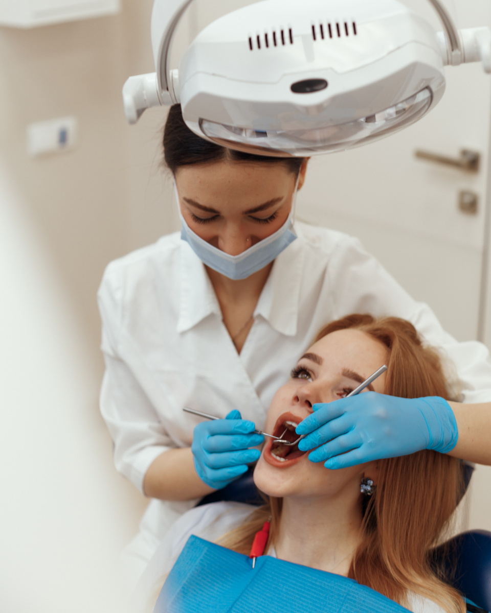 Фотография взята с сайта стоматологии Дмитрович Фэмили https://www.dmitrovich.ru/