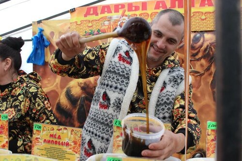 Тамбовчане купили более 1,5 тонн меда и продуктов пчеловодства