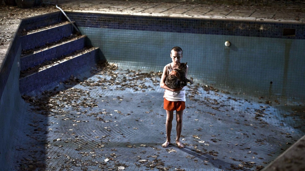 Реж. Дэнни Филиппу, Майкл Филиппу