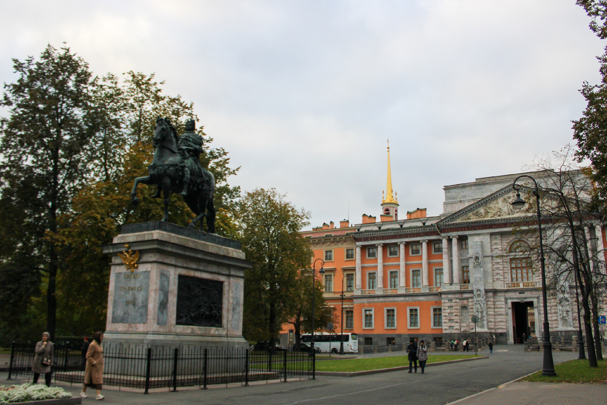 Михайловский замок