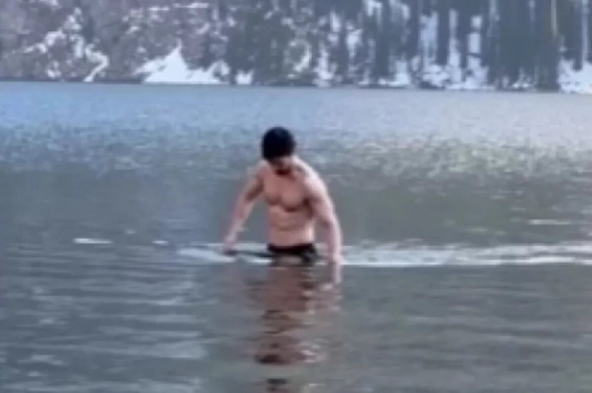    Минэкологии Казахстана не считает нарушением купание Дурова в озере Кольсай